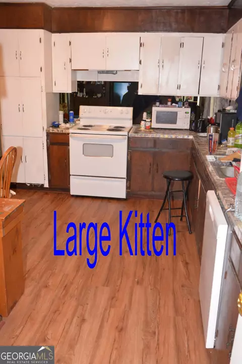 Kitchen - 101 Pineview Dr, Thomaston, GA 30286 photo 1 of 1
