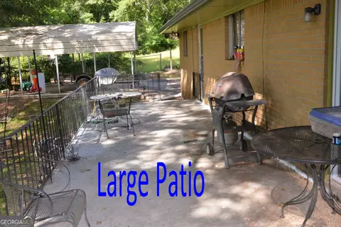 Exterior - 101 Pineview Dr, Thomaston, GA 30286 photo 1 of 2