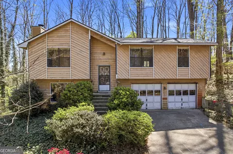 4760 Jamerson Forest Cir, Marietta, GA 30066