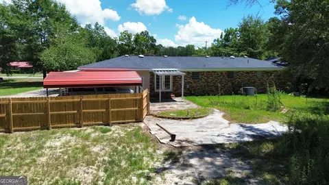 Exterior - 108 Plum St, Dublin, GA 31021 photo 3 of 5