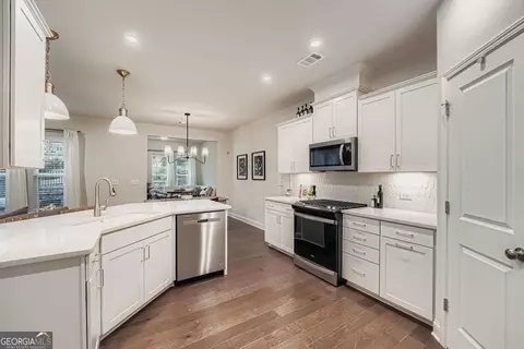 354 Watson Ave, Woodstock, GA 30189