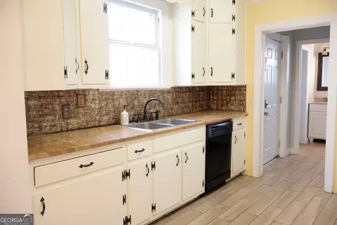 59 Spring St, Buford, GA 30518 photo 10
