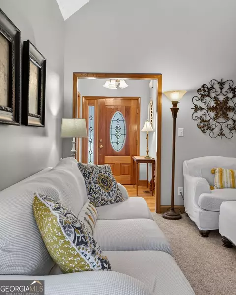 Entry Way - 1106 Sequoia Trl, Mcdonough, GA 30252 photo 1 of 3