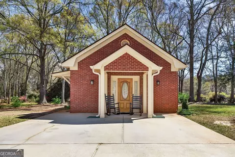 Exterior - 1106 Sequoia Trl, Mcdonough, GA 30252 photo 10 of 12