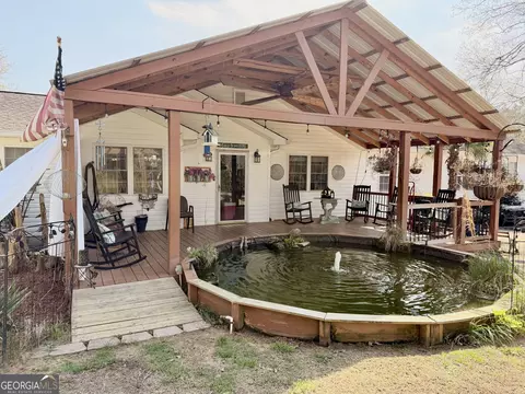 240 Ray St, Tallapoosa, GA 30176