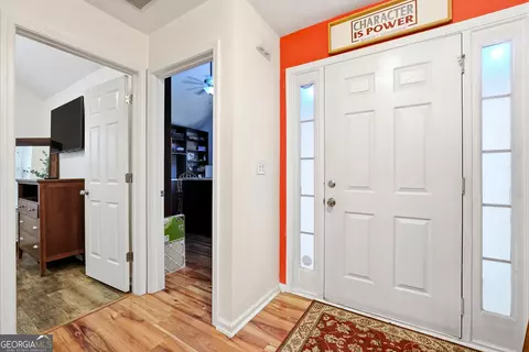 Entry Way - 20 Ivans Cir, Covington, GA 30016 photo 2 of 4