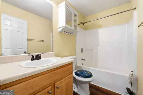 Bath - 20 Ivans Cir, Covington, GA 30016 photo 3 of 3