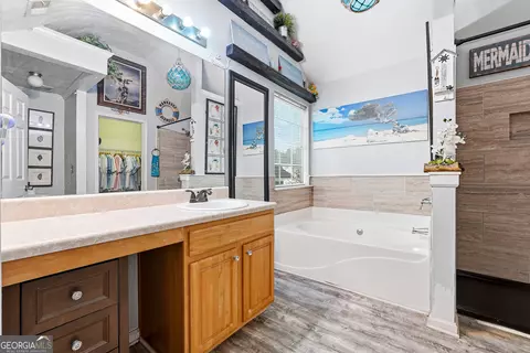 Bath - 20 Ivans Cir, Covington, GA 30016 photo 1 of 3