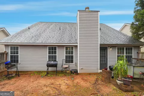 Exterior - 20 Ivans Cir, Covington, GA 30016 photo 4 of 4