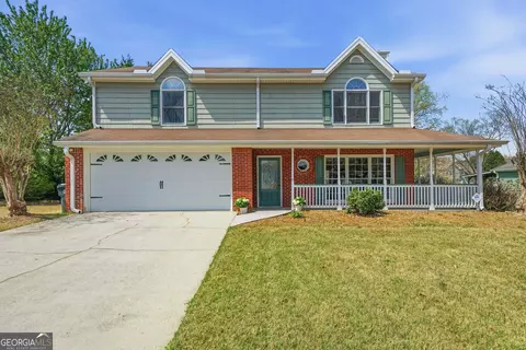 3685 Frankie Wade Ln, Loganville, GA 30052