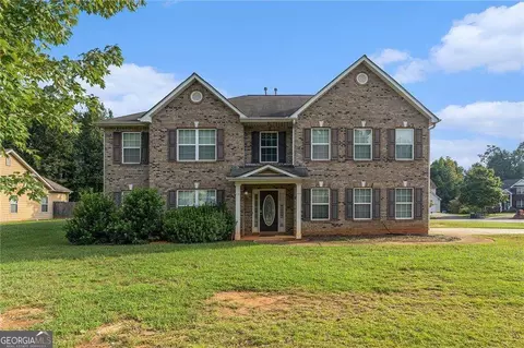 Exterior - 1200 Pendley Pt, Hampton, GA 30228 photo 1 of 7