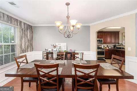 Dining - 1200 Pendley Pt, Hampton, GA 30228 photo 6 of 6