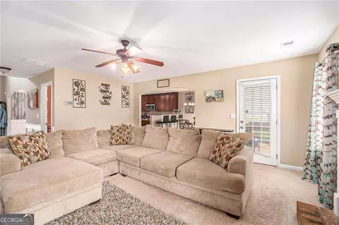 Living - 1200 Pendley Pt, Hampton, GA 30228 photo 3 of 5