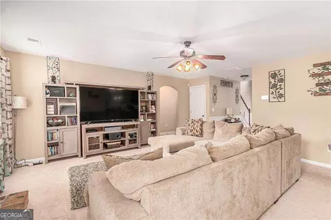 Living - 1200 Pendley Pt, Hampton, GA 30228 photo 1 of 5