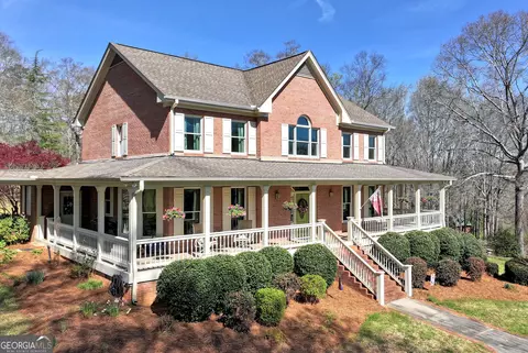 92 Cedar Valley Trl W, Winder, GA 30680