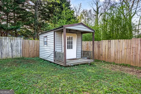 Exterior - 23 Stonewood Forest Rd, Toccoa, GA 30577 photo 6 of 7