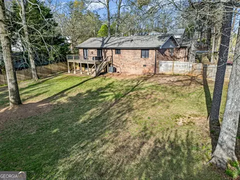 Exterior - 23 Stonewood Forest Rd, Toccoa, GA 30577 photo 2 of 7