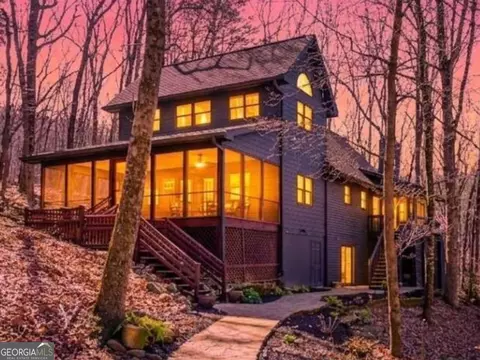 843 Fern Valley Rd, Ellijay, GA 30536