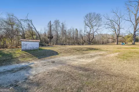Exterior - 28 Ayersville Rd, Toccoa, GA 30577 photo 4 of 5