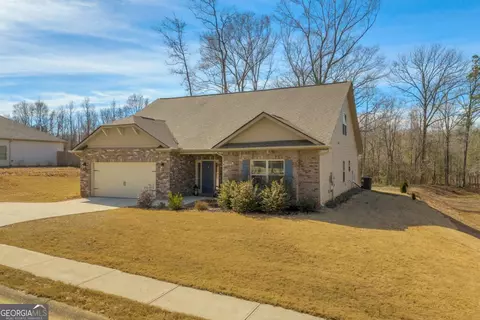 371 River Mansion Dr, Jefferson, GA 30549