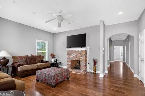 Entry Way - 606 S Lee St, Lagrange, GA 30240 photo 1 of 2