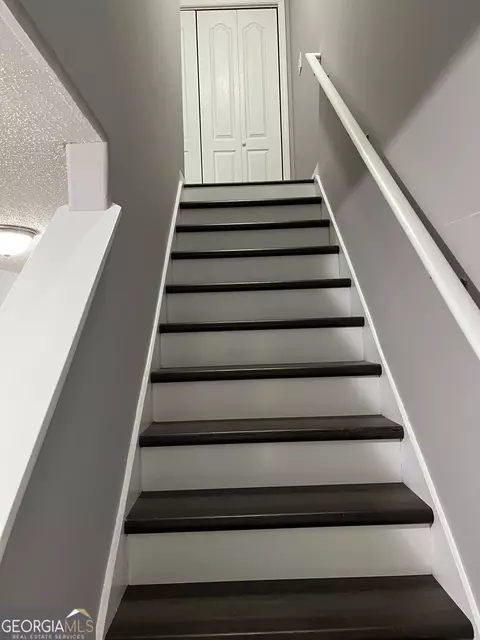 Entry Way - 503 Terrapin Ln, Winder, GA 30680 photo 2 of 2
