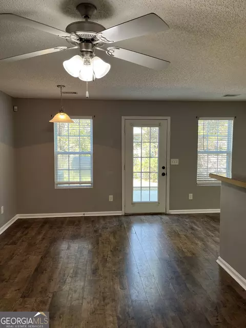 Living - 503 Terrapin Ln, Winder, GA 30680 photo 1 of 5