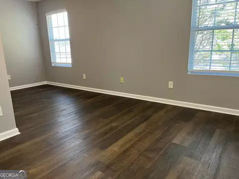 Living - 503 Terrapin Ln, Winder, GA 30680 photo 5 of 5