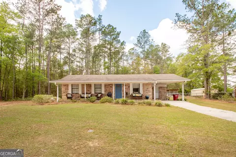 948 Azalea St, Blackshear, GA 31516