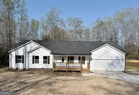 201 Deerfield Ln, Carrollton, GA 30116