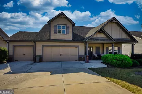 246 Club Dr, Monroe, GA 30655