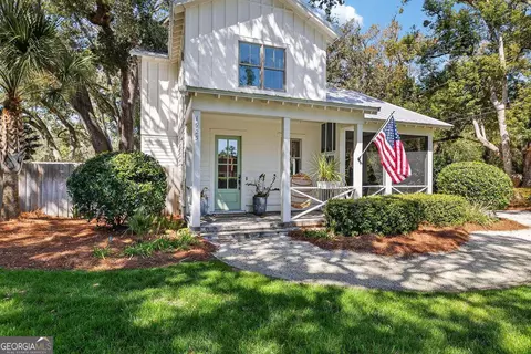 1925 Frederica Rd, St. Simons, GA 31522