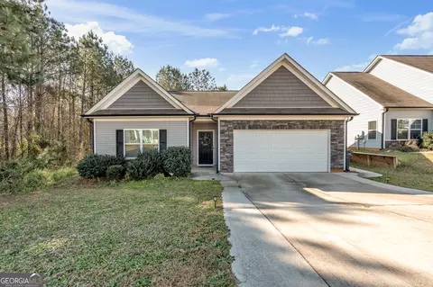 5 Hill Top Cir, Grantville, GA 30220