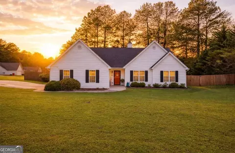 734 Evergreen Dr, Winder, GA 30680