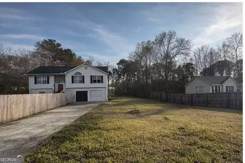 211 White Pine Ln, Temple, GA 30179