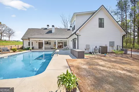 Exterior - 4746 Bentley Rd, Monroe, GA 30656 photo 6 of 37