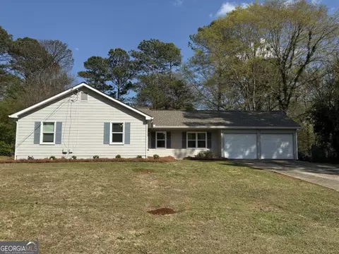 4634 Sammy Dr, Powder Springs, GA 30127