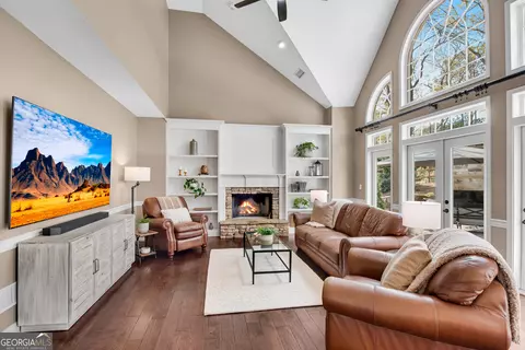 Living - 895 Riverhaven Dr, Suwanee, GA 30024 photo 1 of 1