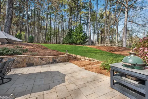 Exterior - 895 Riverhaven Dr, Suwanee, GA 30024 photo 4 of 11