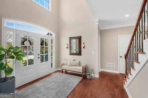 Entry Way - 895 Riverhaven Dr, Suwanee, GA 30024 photo 2 of 6