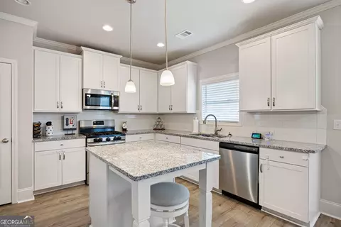 Kitchen - 641 Little Bear Loop, Canton, GA 30114 photo 2 of 2