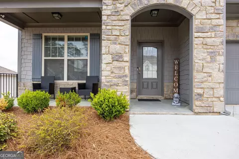 Exterior - 641 Little Bear Loop, Canton, GA 30114 photo 2 of 11