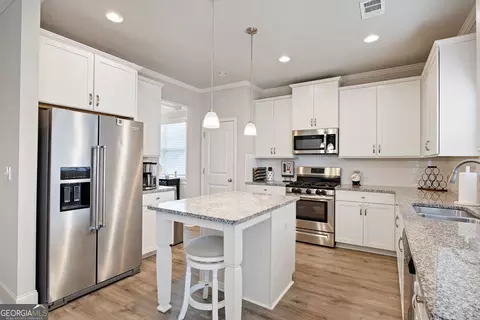 Kitchen - 641 Little Bear Loop, Canton, GA 30114 photo 1 of 2