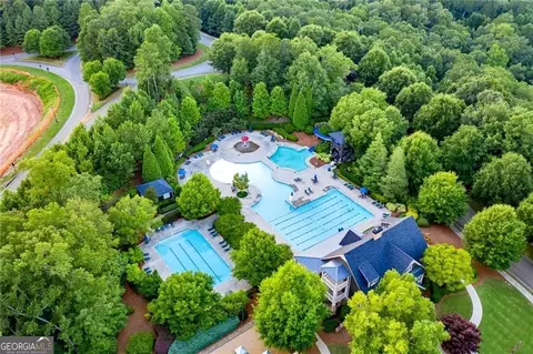 Exterior - 641 Little Bear Loop, Canton, GA 30114 photo 8 of 11