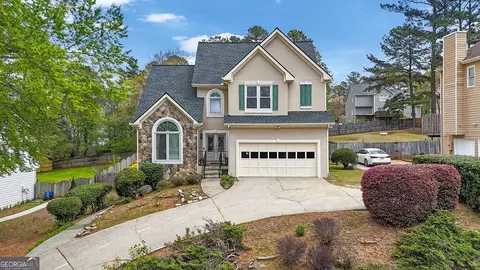 320 Riverbirch Ln, Lawrenceville, GA 30044
