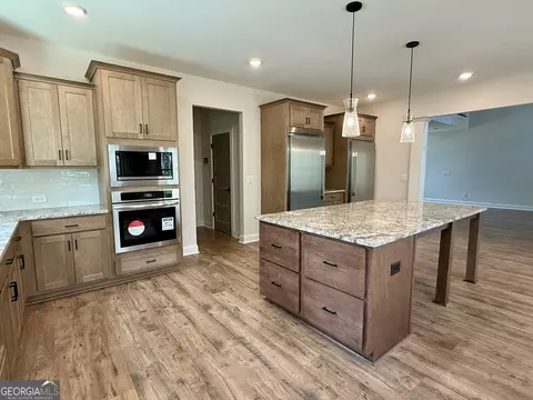 Kitchen - 360 Indian Trl, Concord, GA 30206 photo 7 of 7