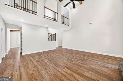 Living - 360 Indian Trl, Concord, GA 30206 photo 3 of 4