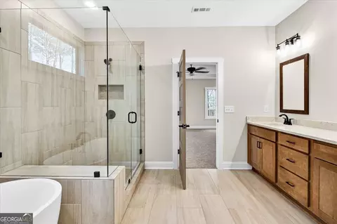 Bath - 360 Indian Trl, Concord, GA 30206 photo 2 of 4