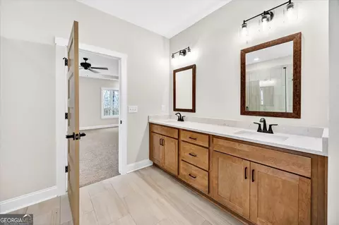 Bath - 360 Indian Trl, Concord, GA 30206 photo 3 of 4