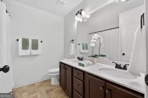 Entry Way - 214 Millie Ct, Mcdonough, GA 30252 photo 8 of 9